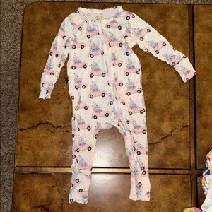 Bamboo Sleeper with Christmas Trees in Cars